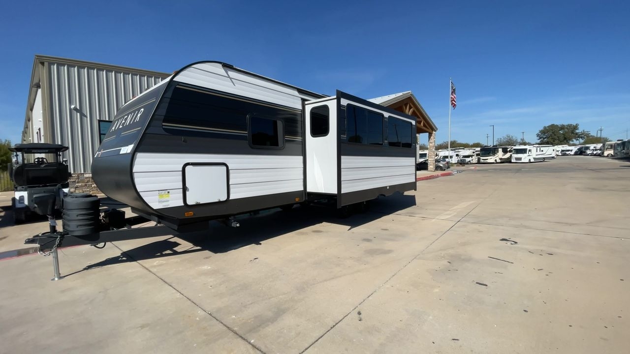 2025 CRUISER AVENIR 24RB