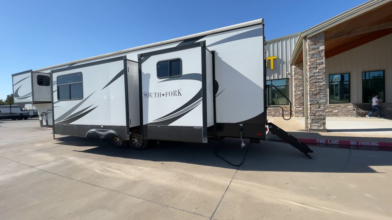 2023 CRUISER SOUTH FORK 3850BH