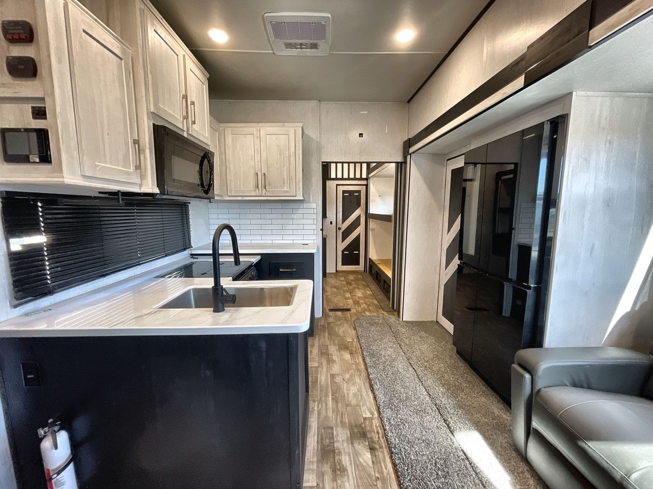 2023 CRUISER SOUTH FORK 3850BH