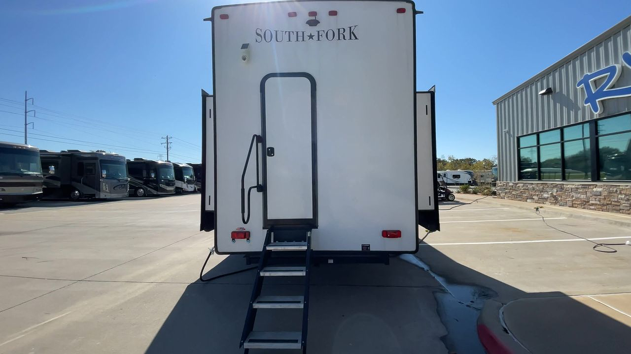 2023 CRUISER SOUTH FORK 3850BH