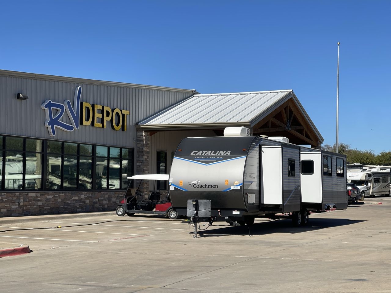 2022 COACHMEN CATALINA 30RKDS