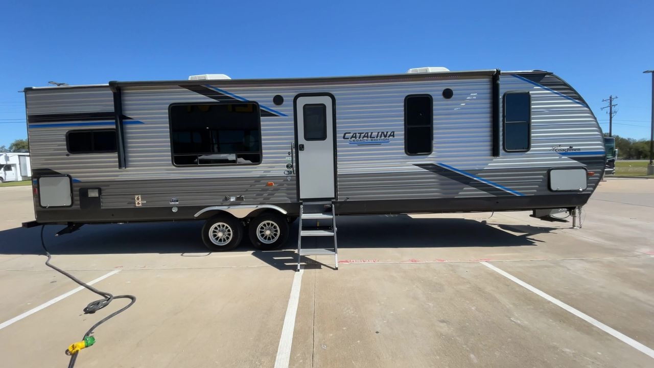 2022 COACHMEN CATALINA 30RKDS