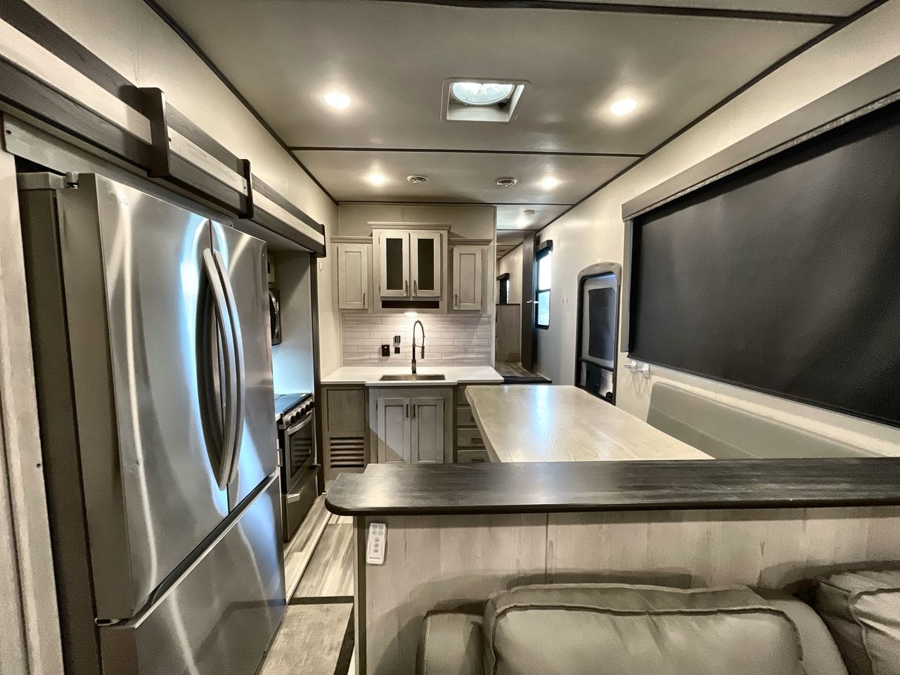 2022 KEYSTONE SPRINTER 3530DEN