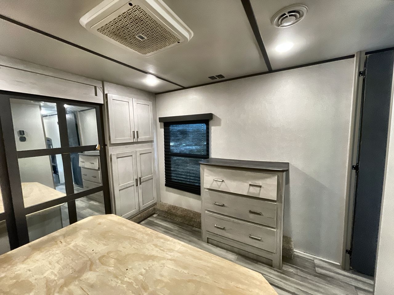 2022 KEYSTONE SPRINTER 3530DEN