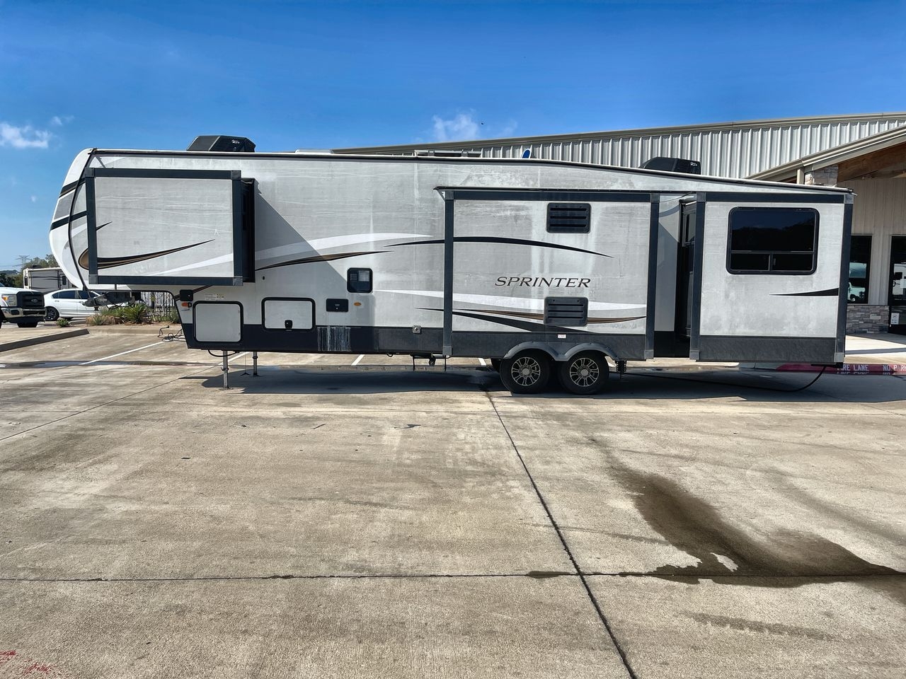 2022 KEYSTONE SPRINTER 3530DEN