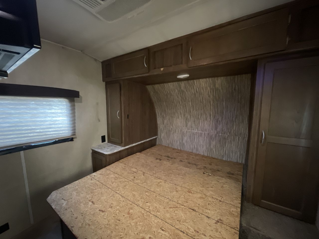 2018 TRAILMASTER 321TBS