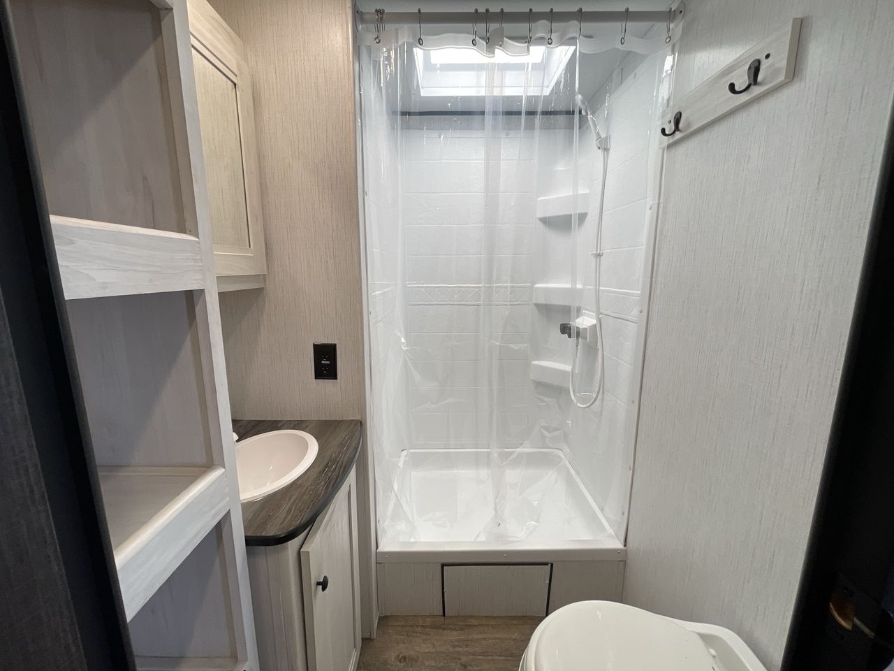 2023 HEARTLAND TRAIL RUNNER 31DB