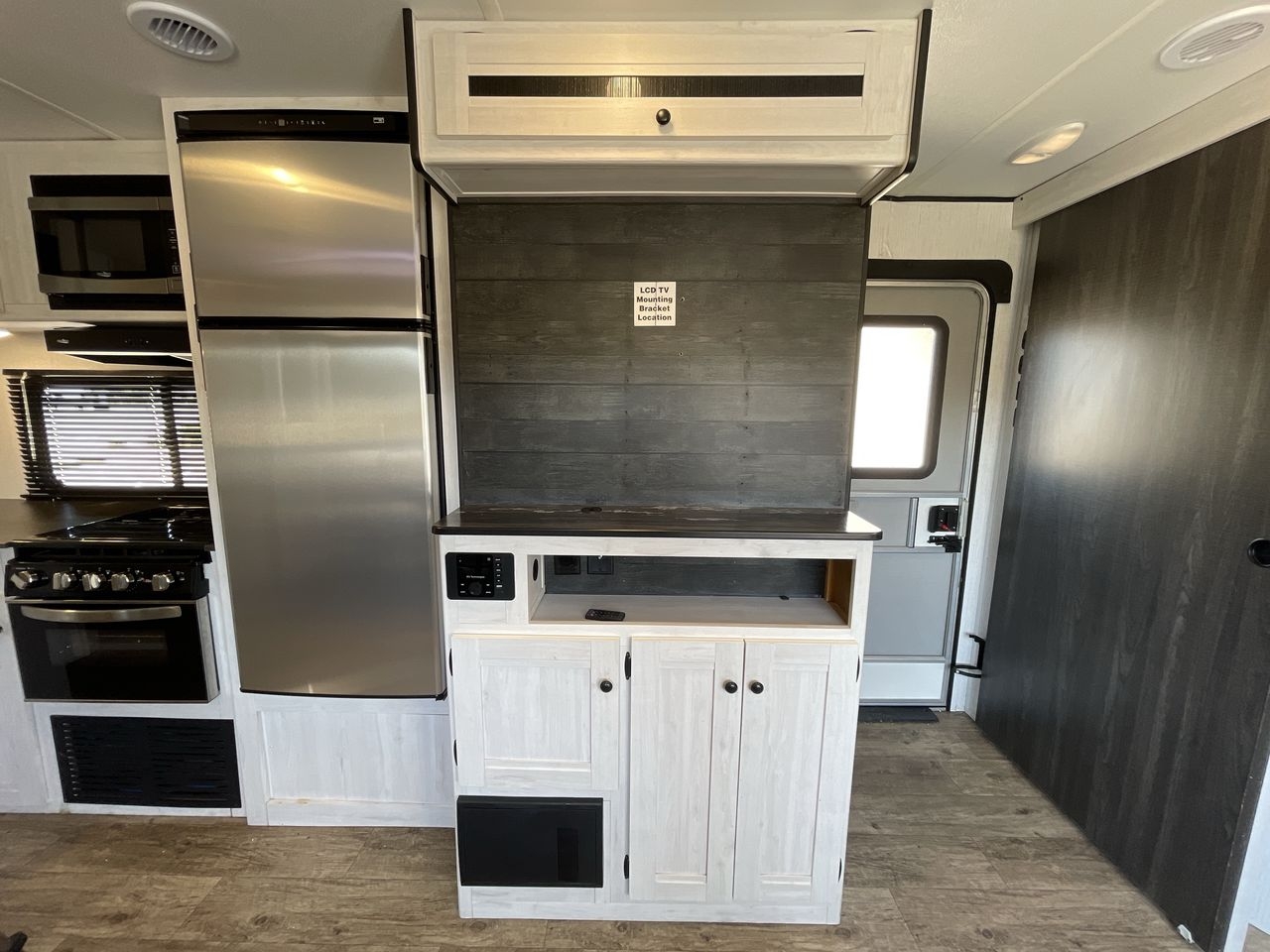 2023 HEARTLAND TRAIL RUNNER 31DB