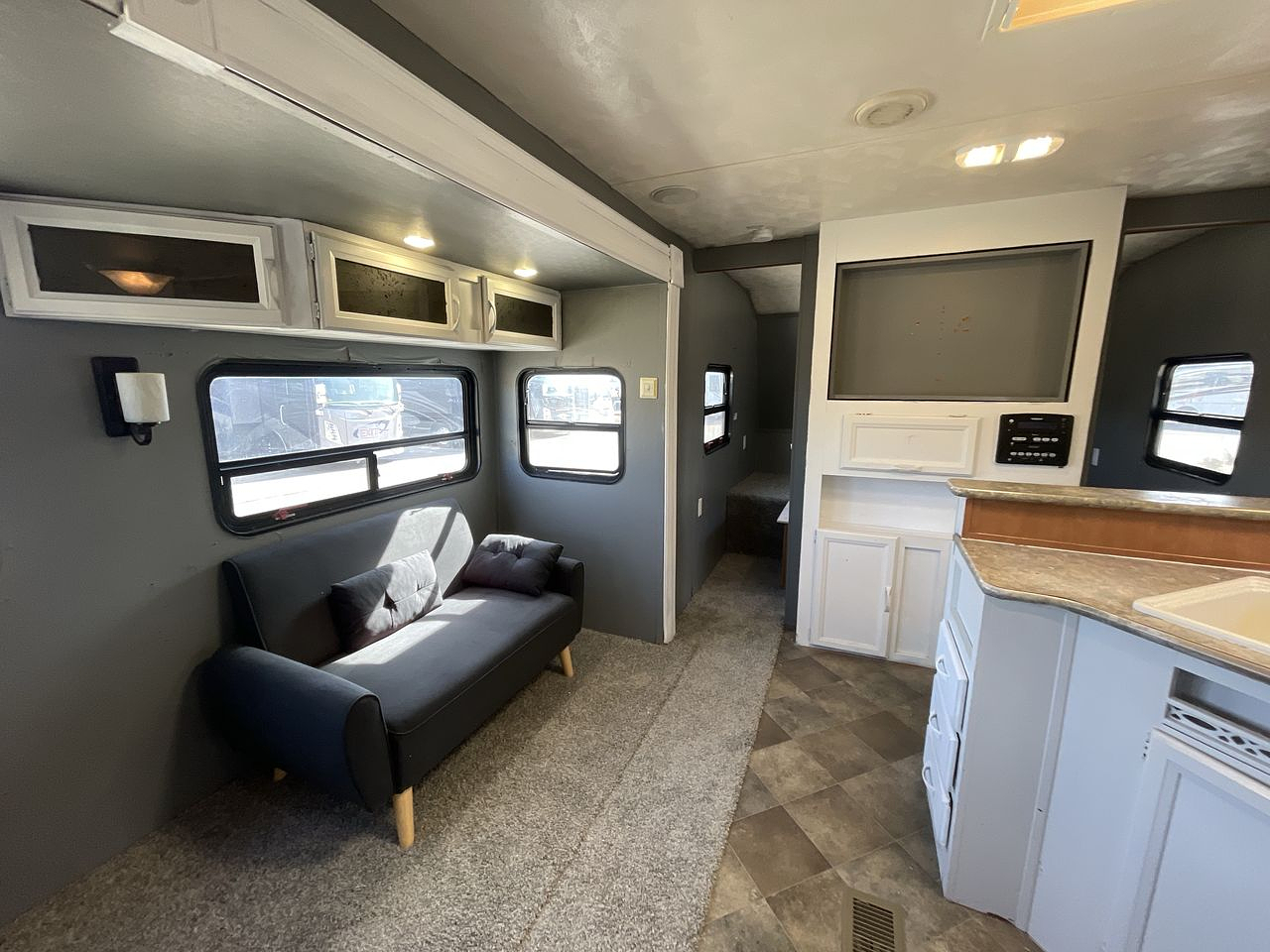 2014 PALOMINO PUMA PT30DBSS