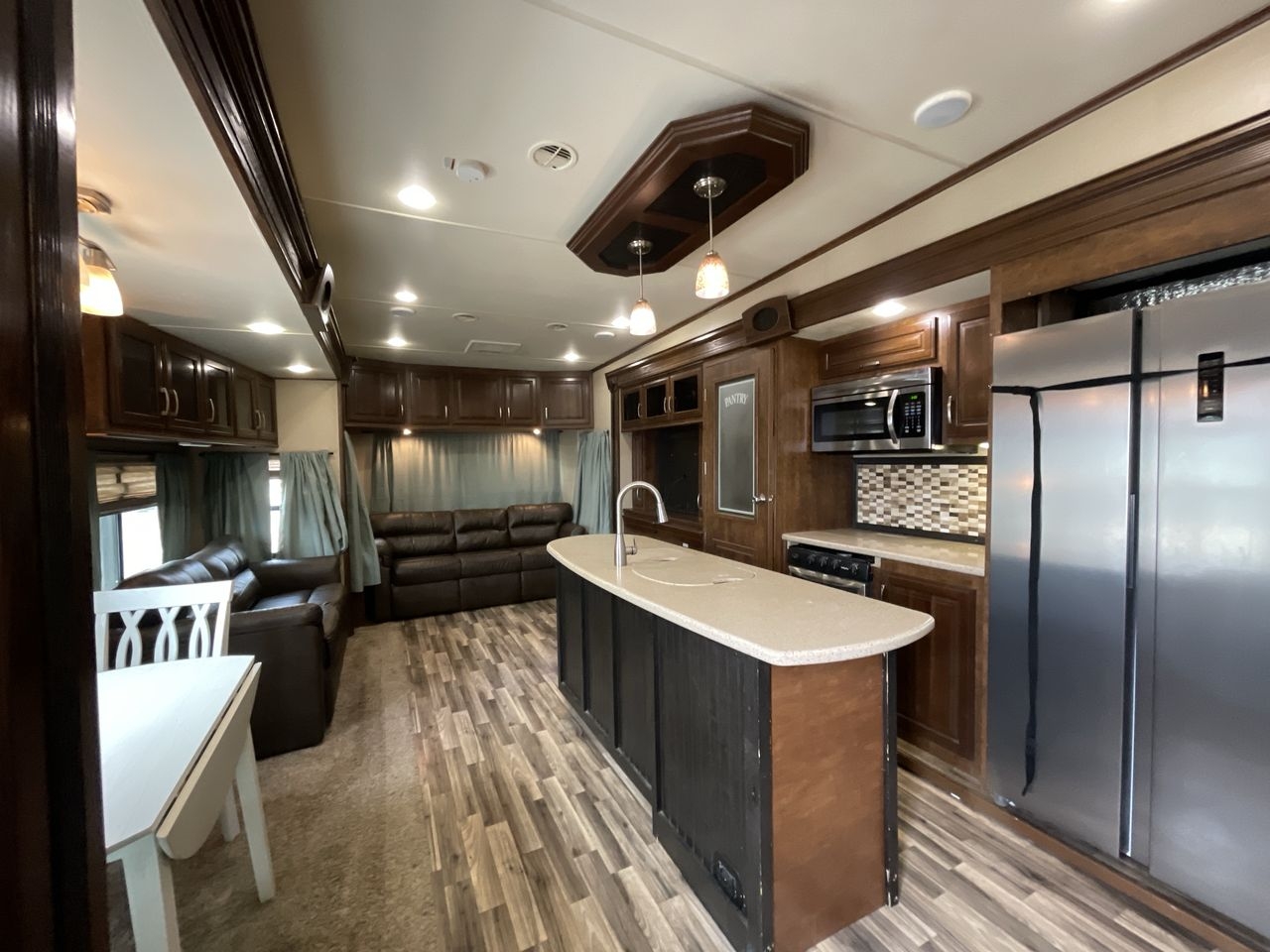 2015 GRAND DESIGN SOLITUDE 369RL