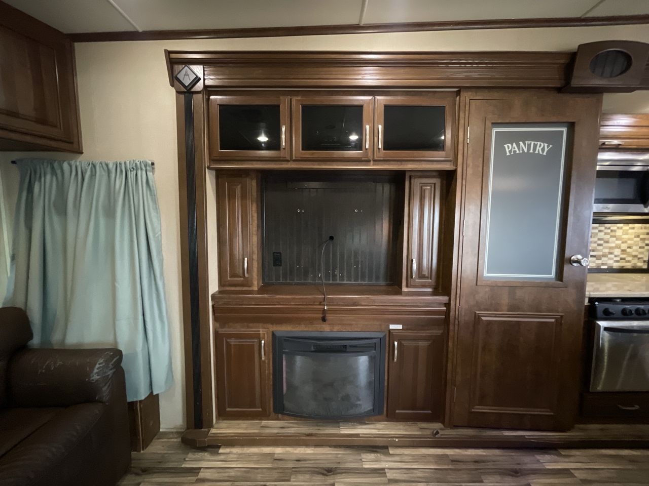 2015 GRAND DESIGN SOLITUDE 369RL