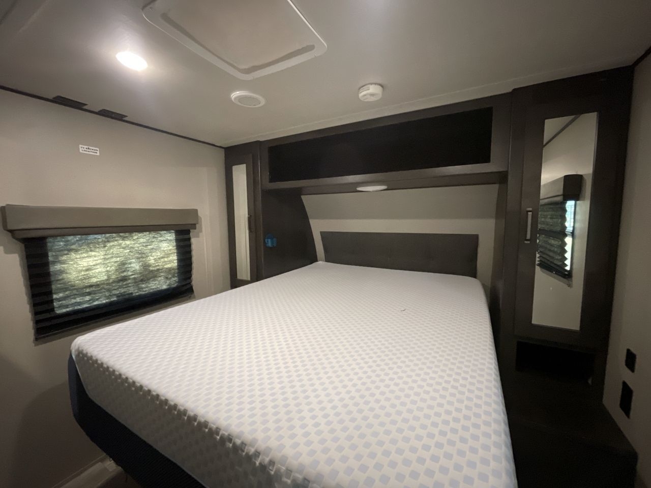 2021 GRAND DESIGN TRANSCEND 297QB