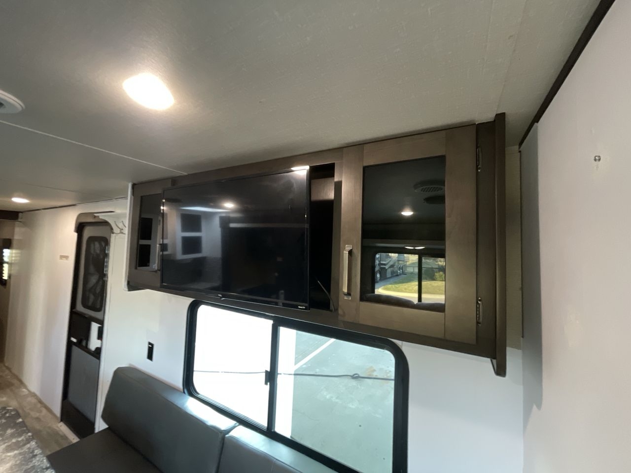 2021 GRAND DESIGN TRANSCEND 297QB