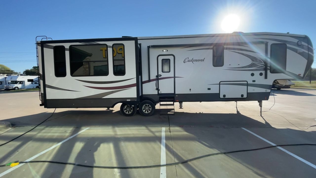 2016 HEARTLAND OAKMONT 390MBL