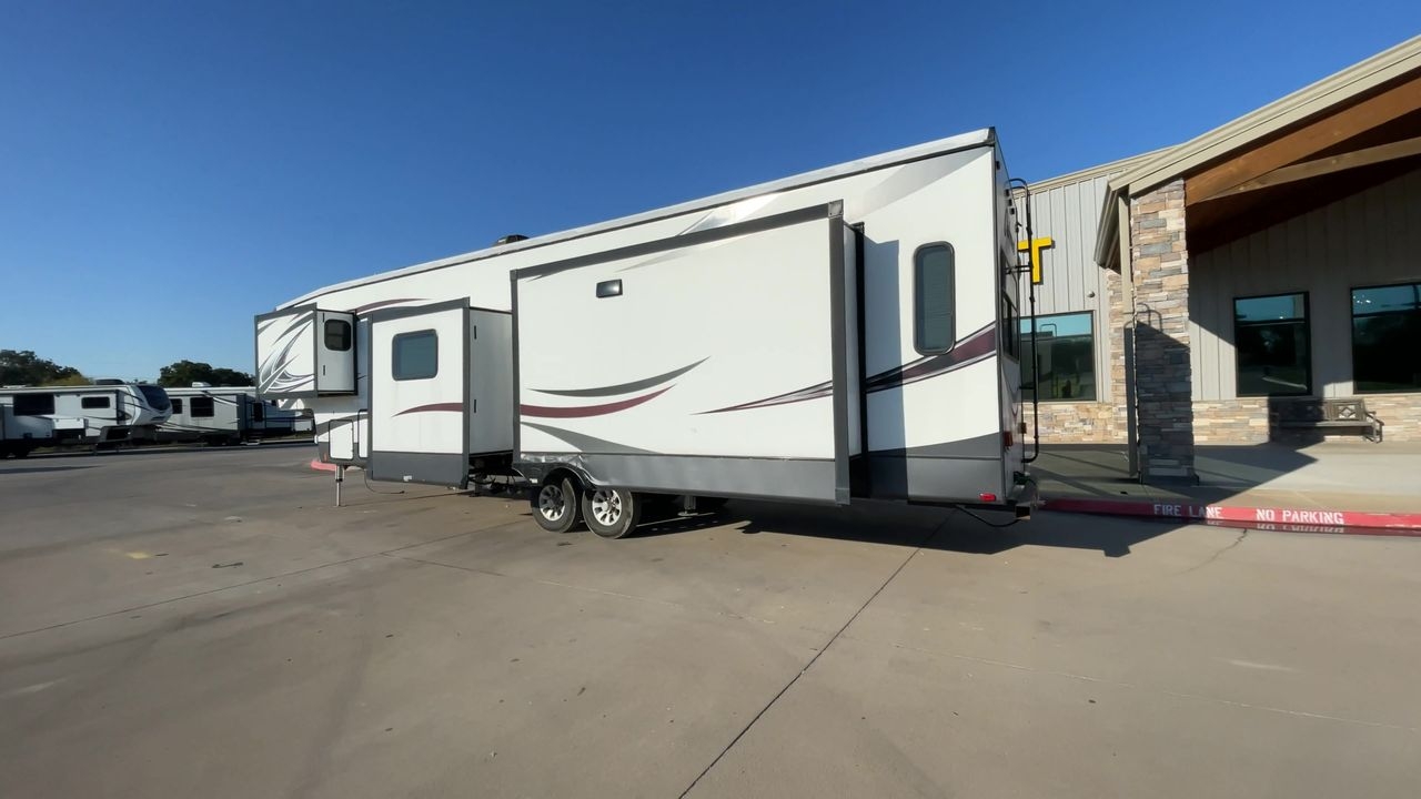 2016 HEARTLAND OAKMONT 390MBL