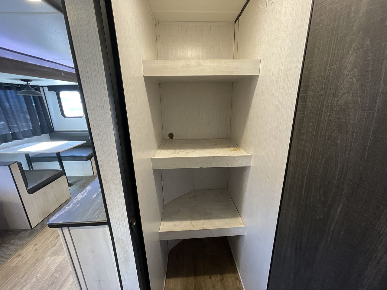 2022 HEARTLAND TRAIL RUNNER 31DB