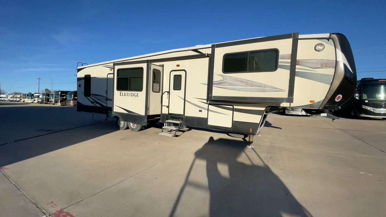 2017 HEARTLAND ELKRIDGE 40FLFS