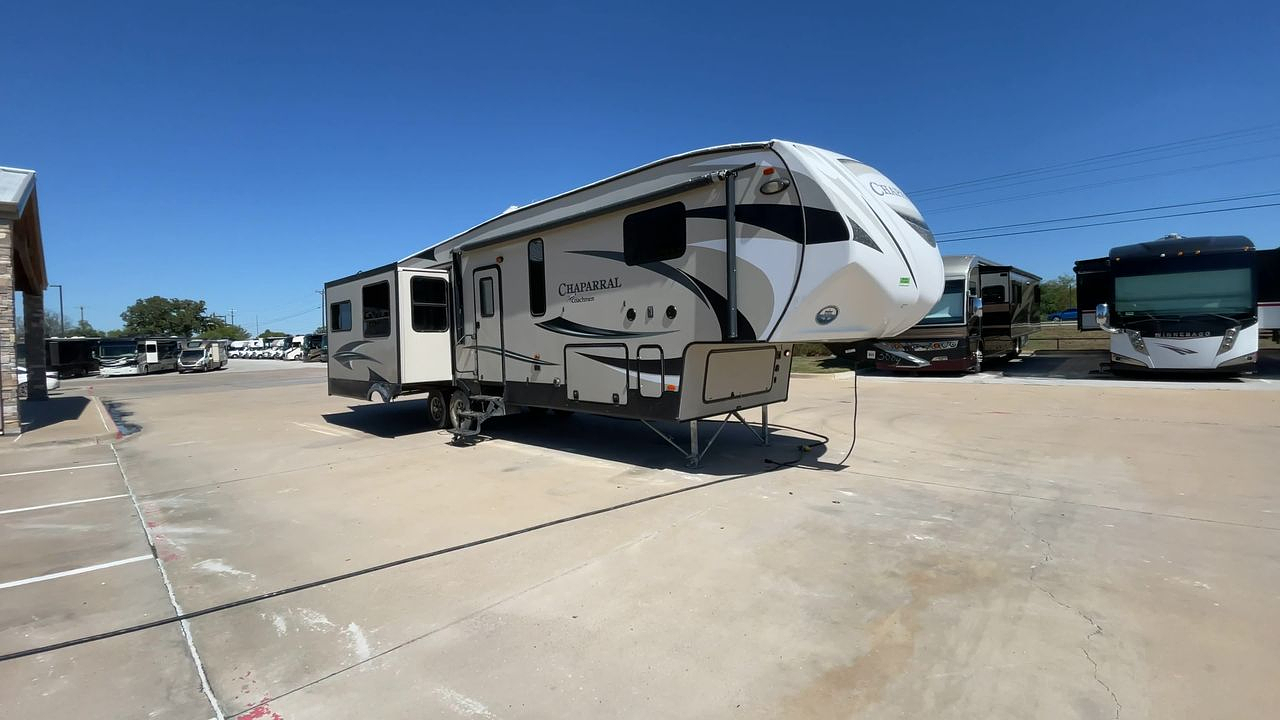 2016 FOREST RIVER CHAPARRAL 360IBL
