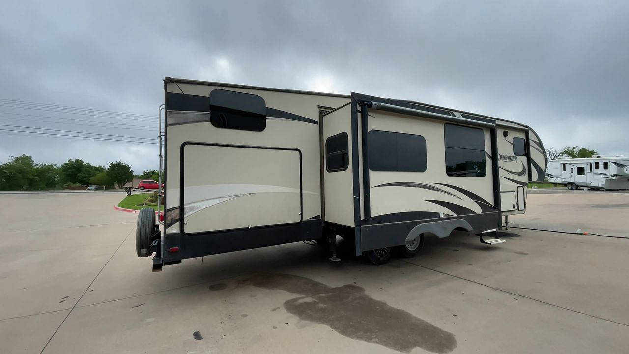 2018 CRUSADER 337QBH