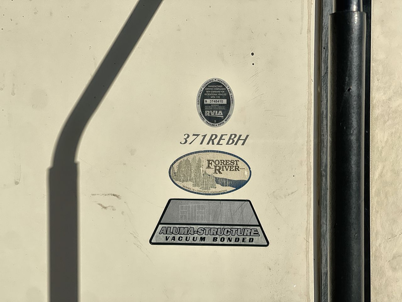 2015 FOREST RIVER SIERRA 371REBH