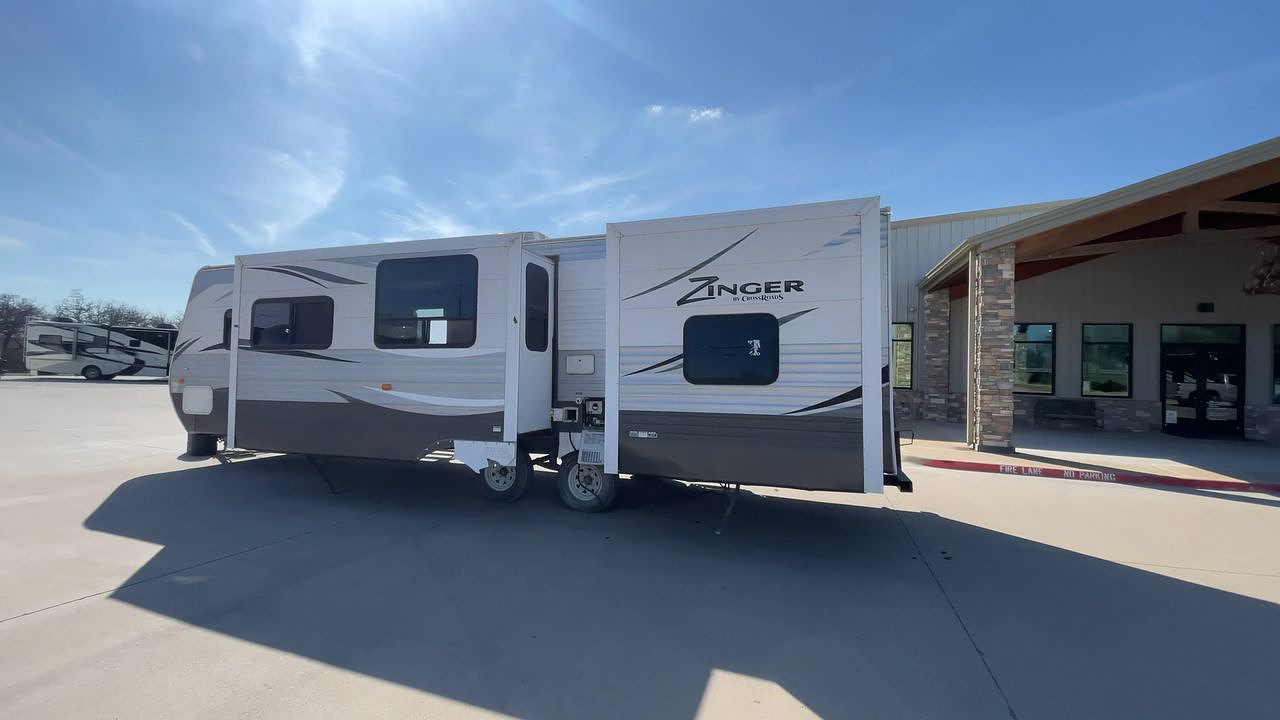 2015 CROSSROADS RV CRUISER 31SB