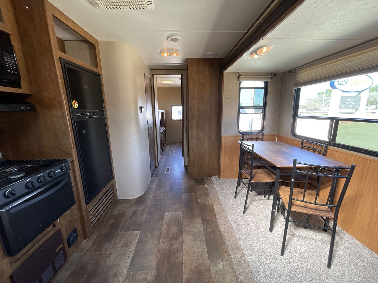 2015 CROSSROADS RV CRUISER 31SB