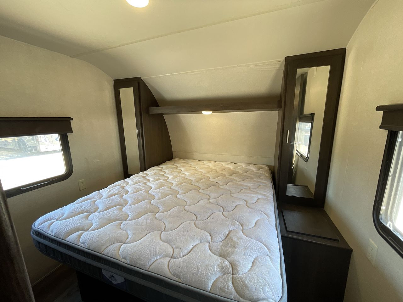 2018 FOREST RIVER WILDWOOD 28DBUD