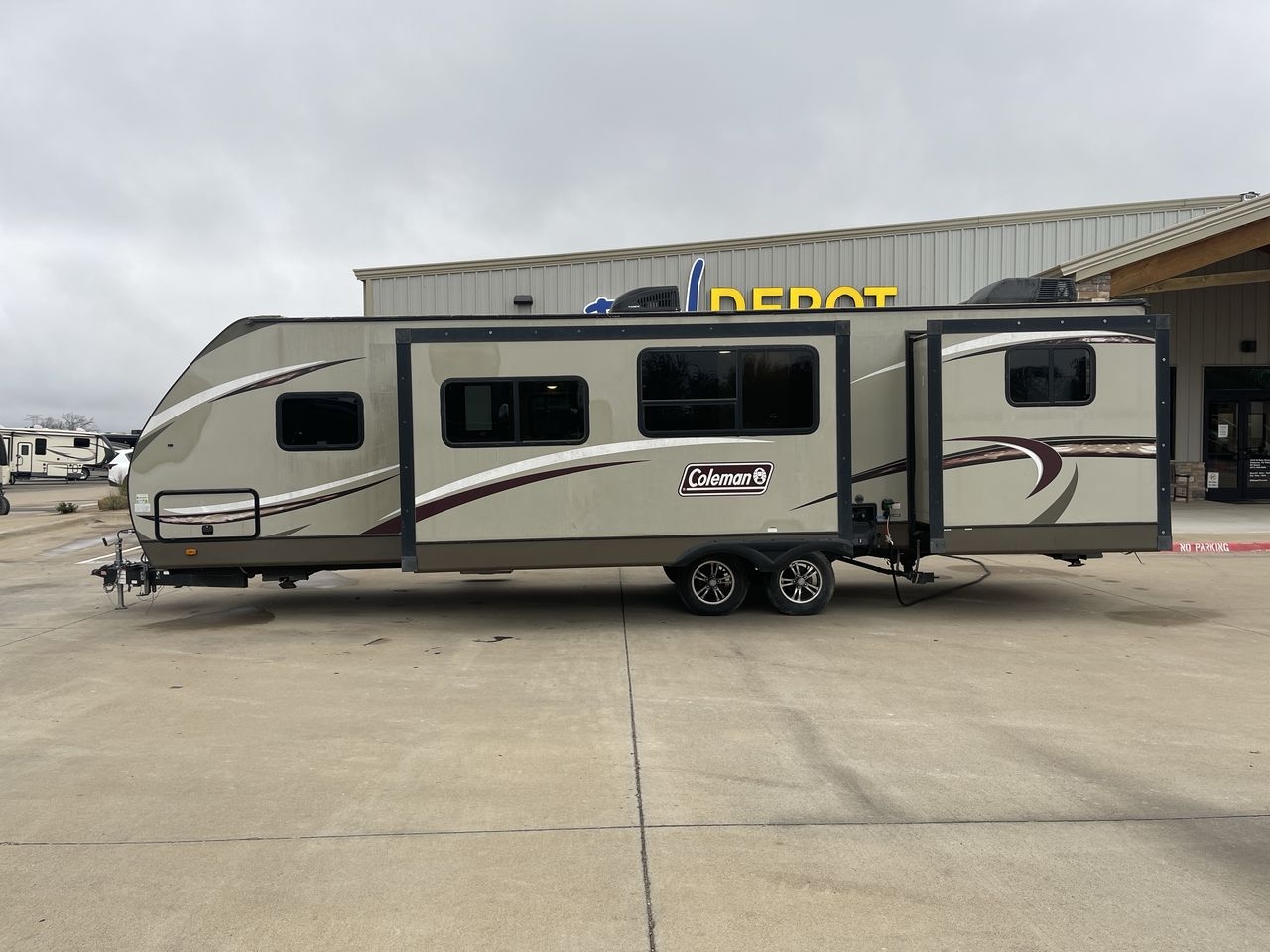 2018 COLEMAN 3015BH