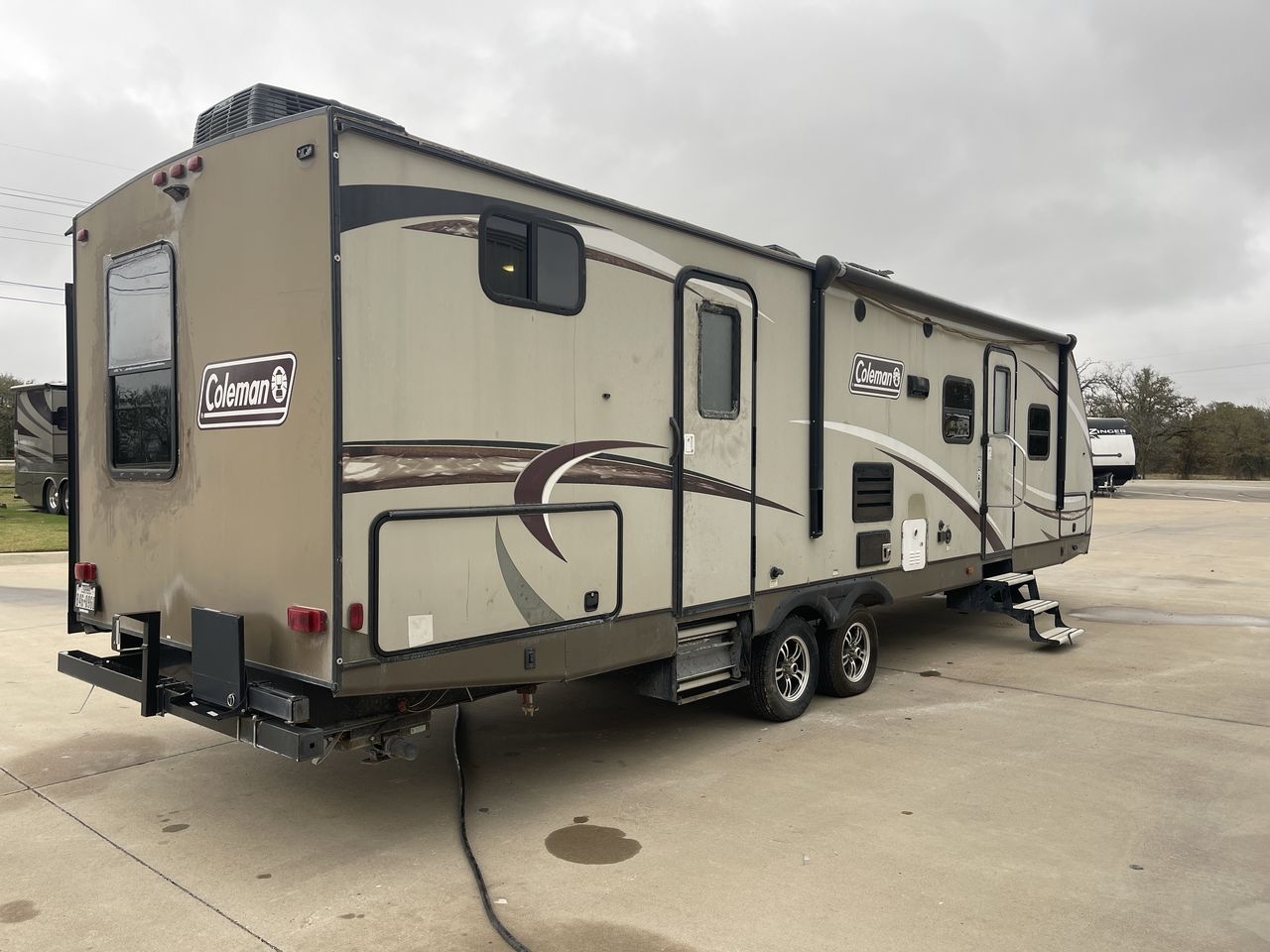 2018 COLEMAN 3015BH