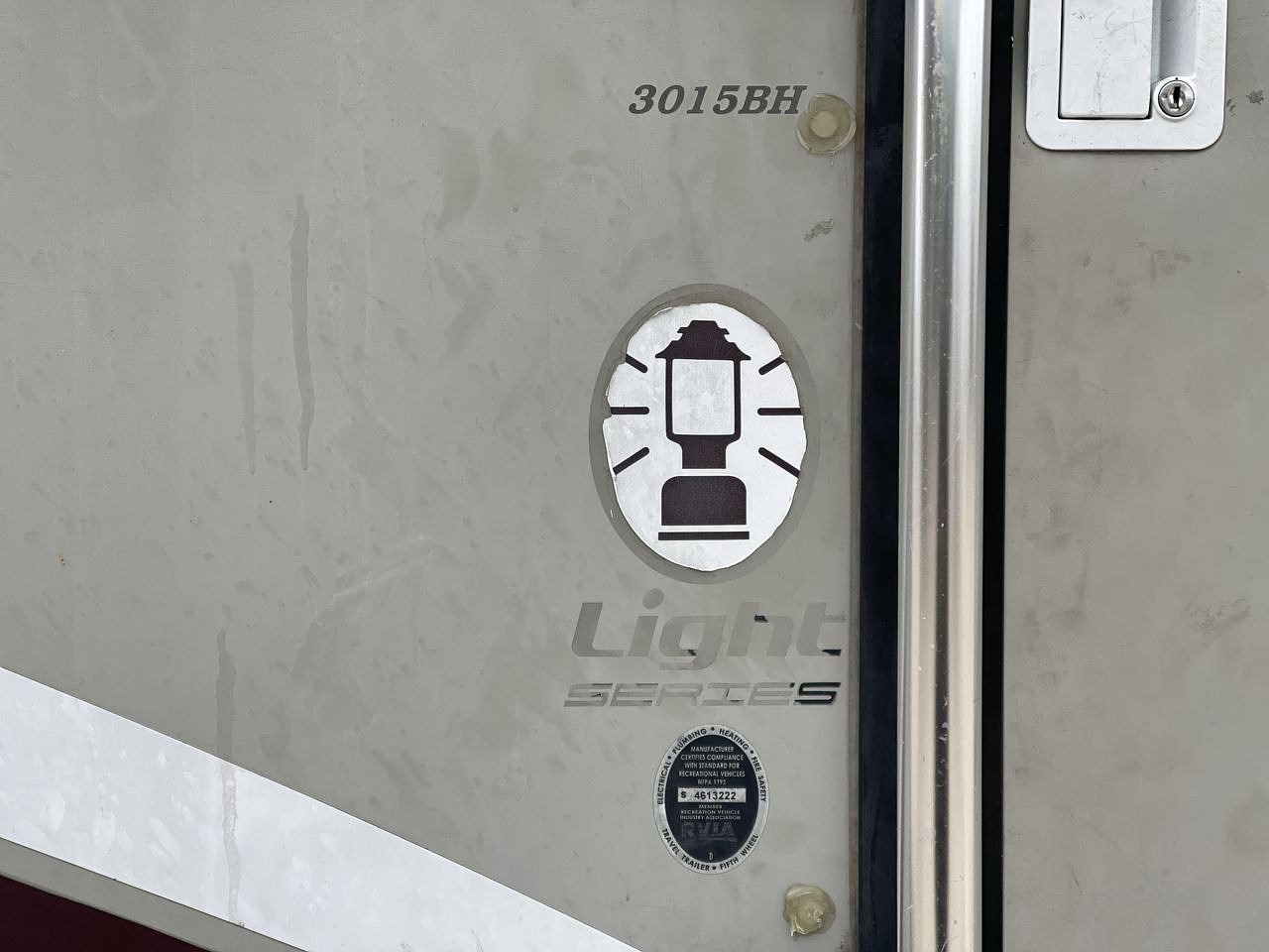 2018 COLEMAN 3015BH