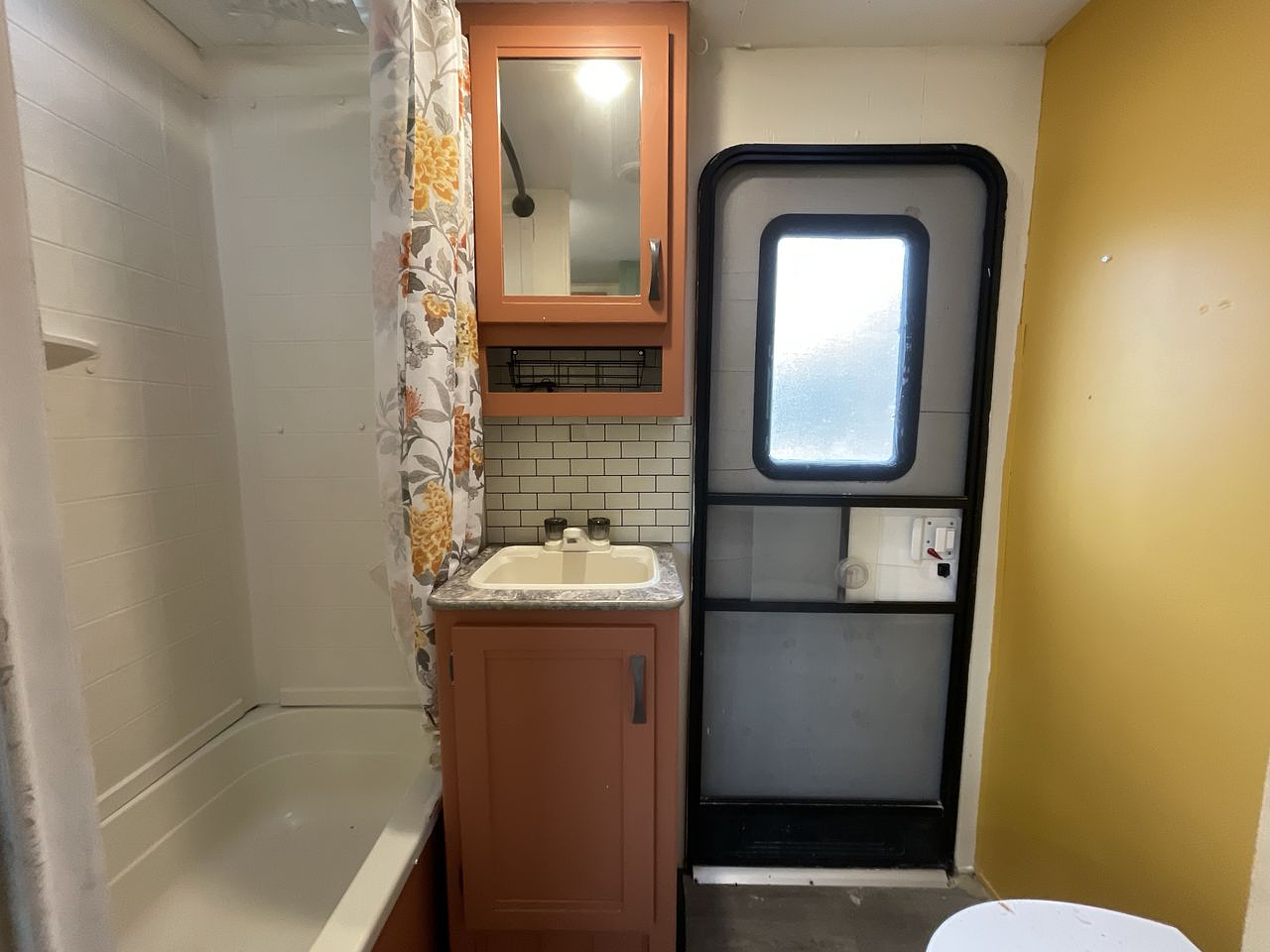 2018 COLEMAN 3015BH