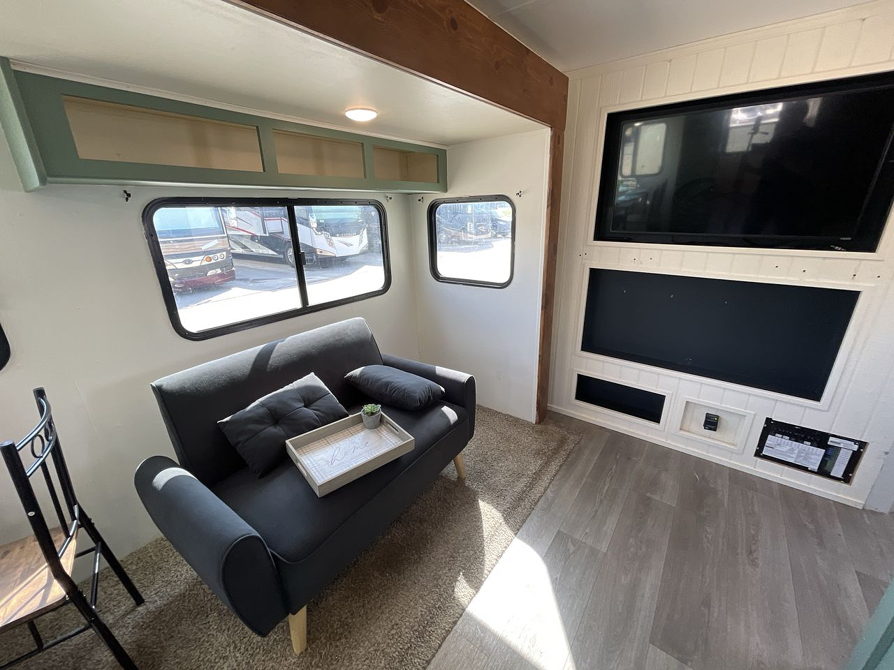 2018 COLEMAN 3015BH