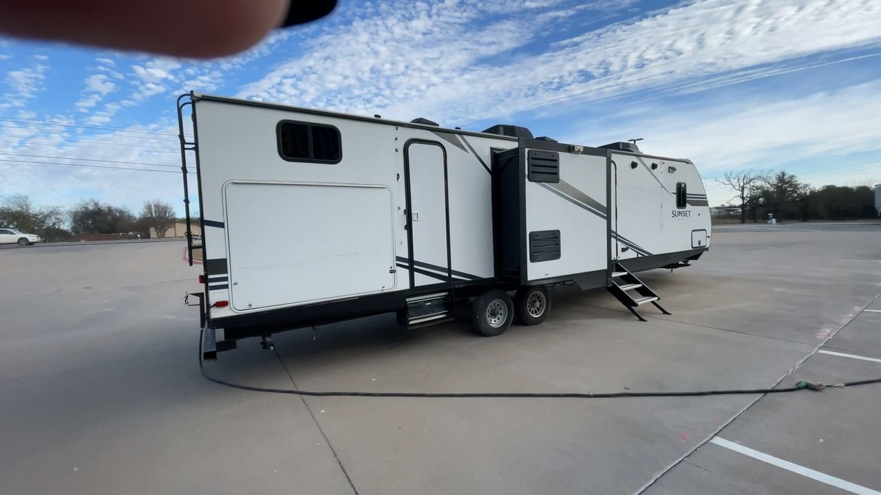 2019 SUNSET TRAIL 331BH