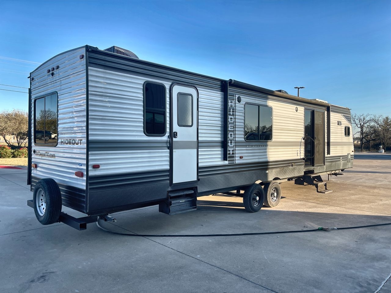 2023 KEYSTONE HIDEOUT 38FKTS