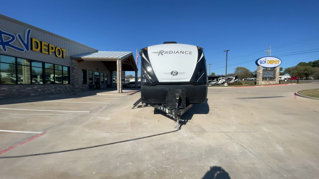 2020 CRUISER RADIANCE 28QD