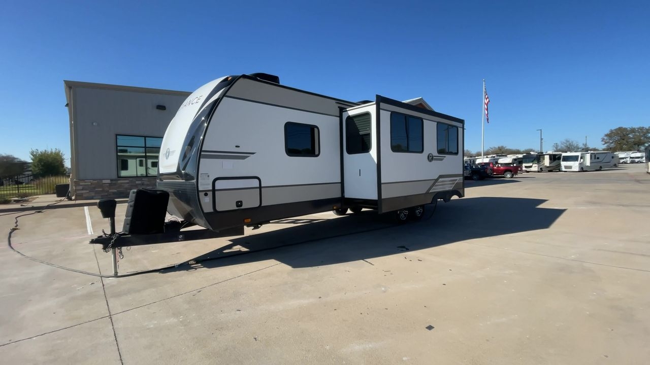 2020 CRUISER RADIANCE 28QD