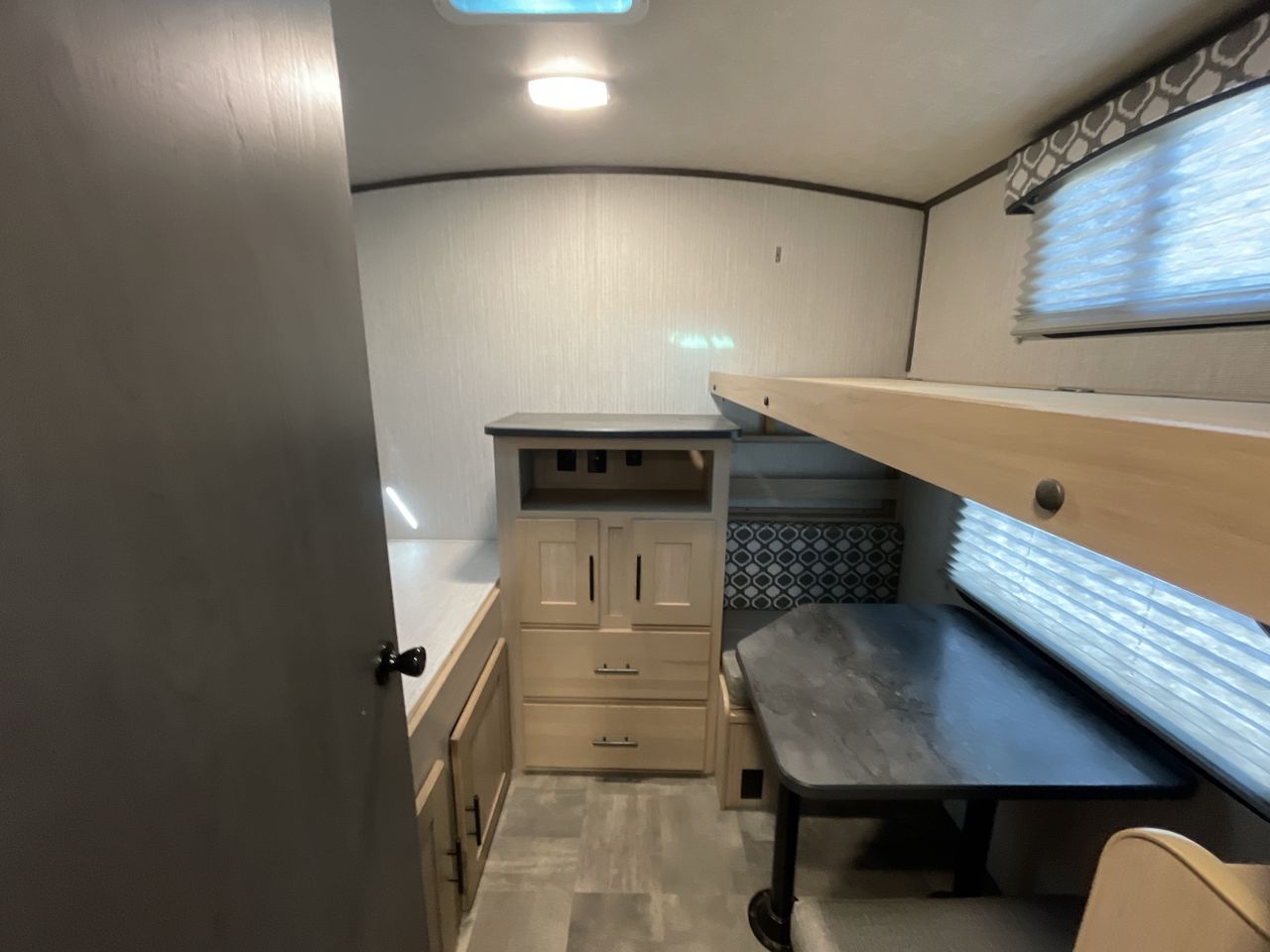 2020 CRUISER RADIANCE 28QD