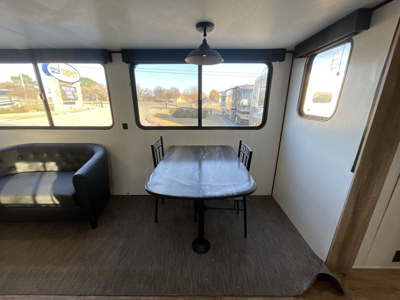 2022 HEARTLAND TRAIL RUNNER 31DB