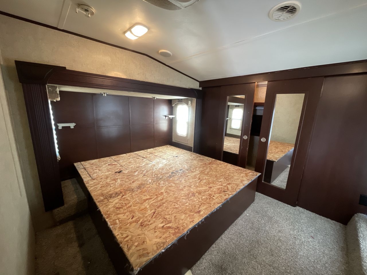 2013 ELKRIDGE 32TSRE