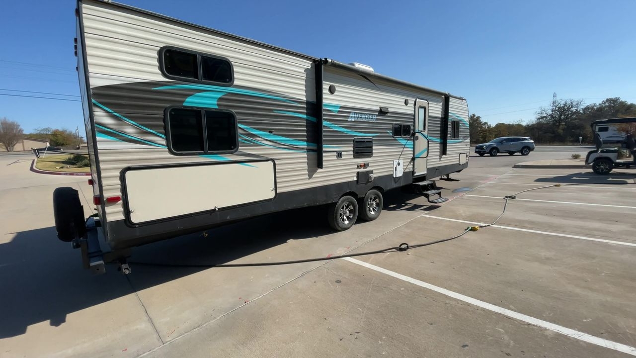 2018 PRIME TIME AVENGER 31DBS