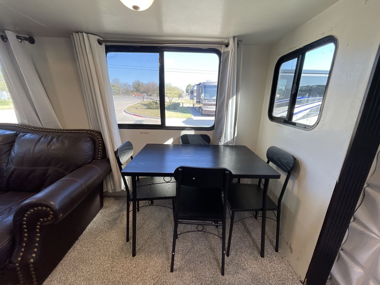 2018 PRIME TIME AVENGER 31DBS