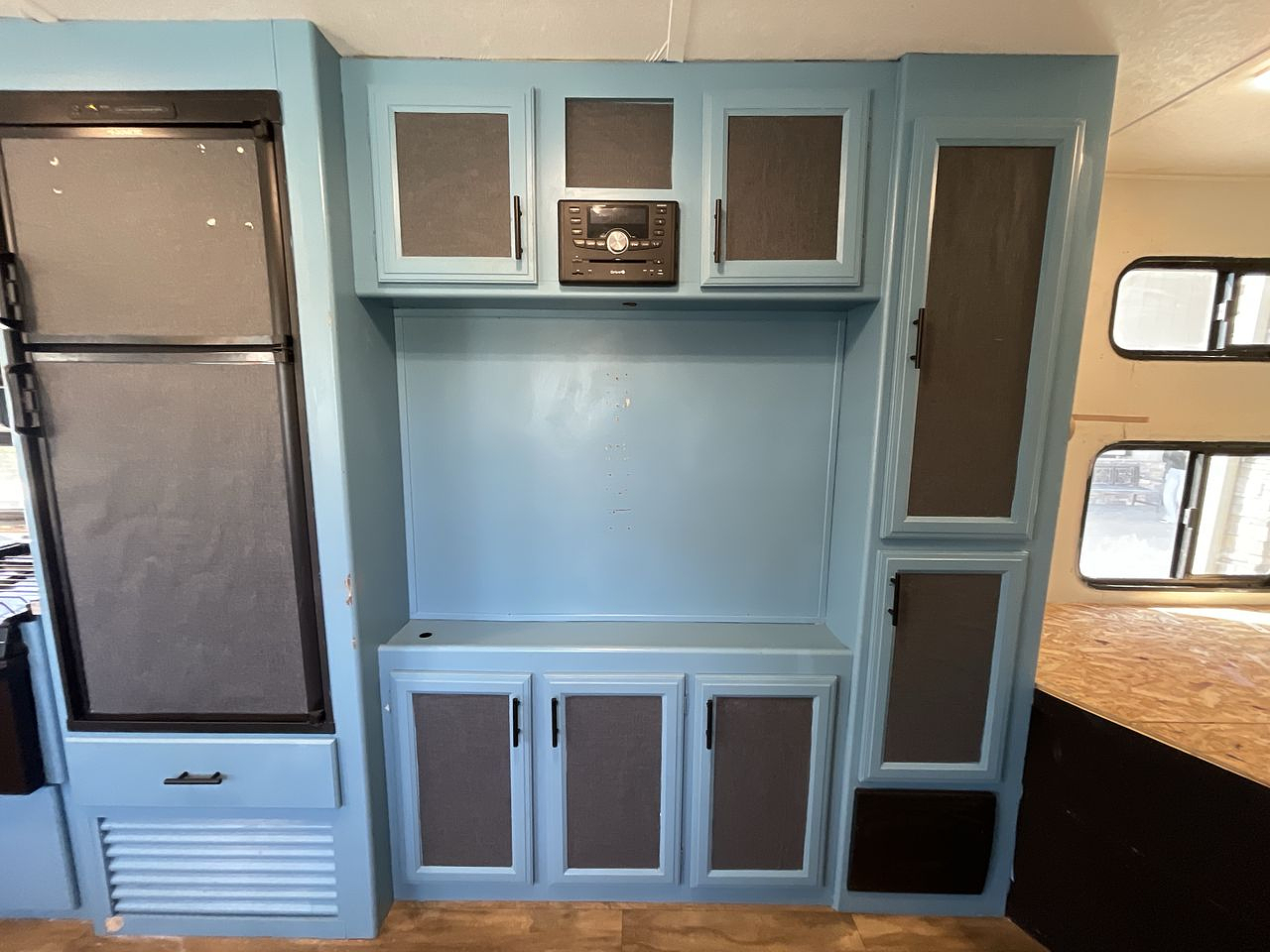 2018 PRIME TIME AVENGER 31DBS