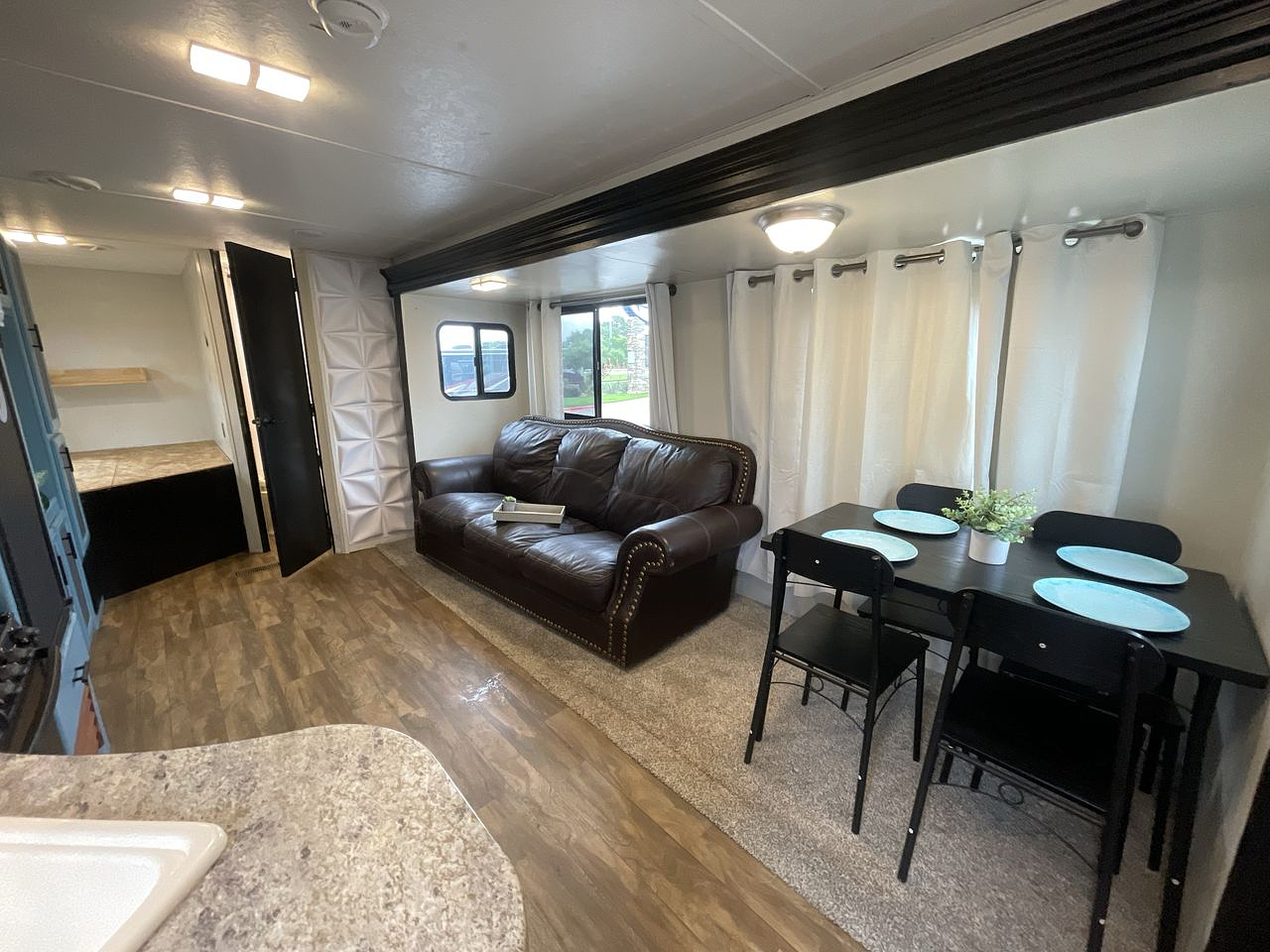 2018 PRIME TIME AVENGER 31DBS