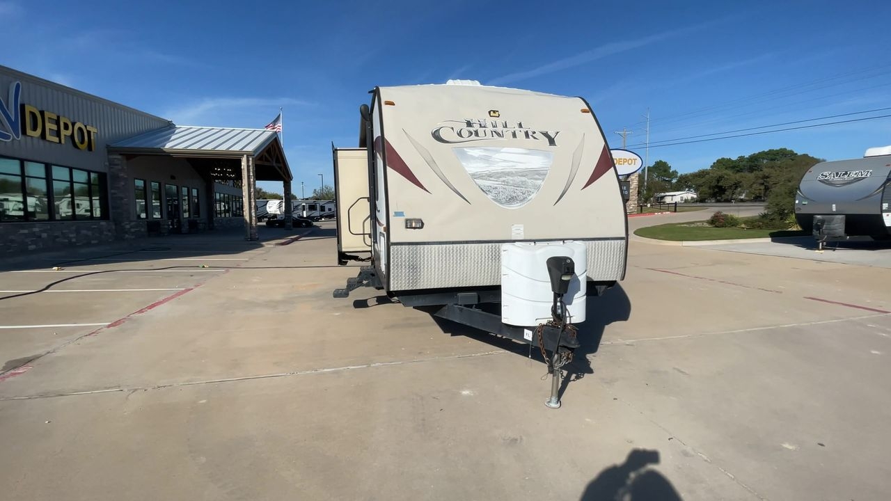2015 CROSSROADS HILL COUNTRY 26RB