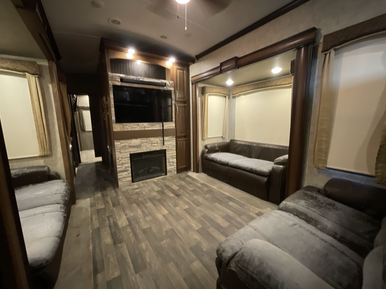 2016 KEYSTONE MONTANA 3820FK