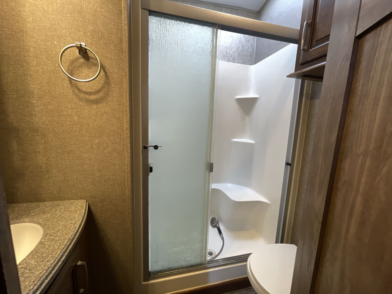 2016 KEYSTONE MONTANA 3820FK