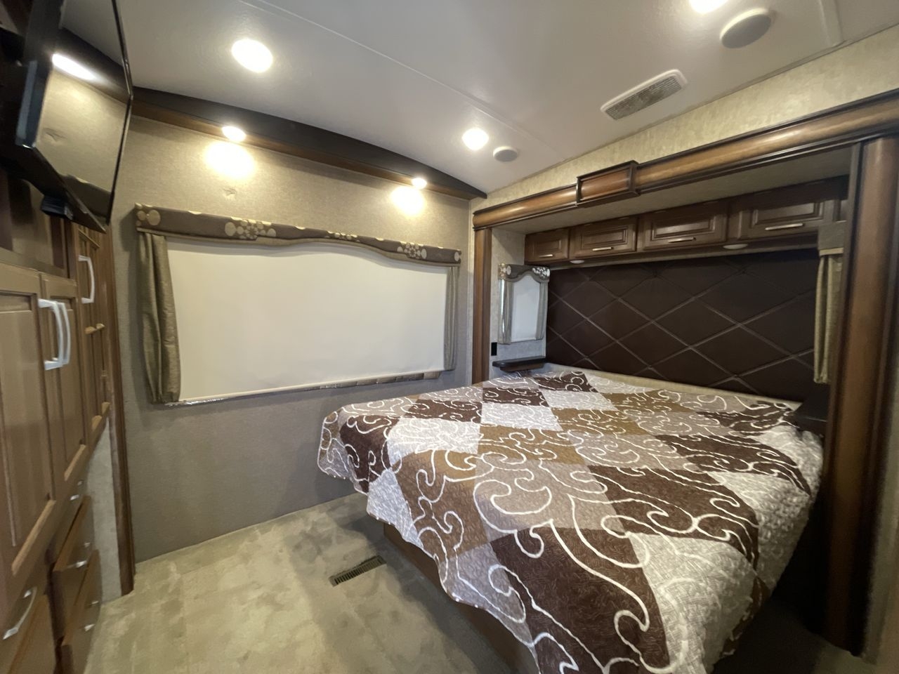 2016 KEYSTONE MONTANA 3820FK