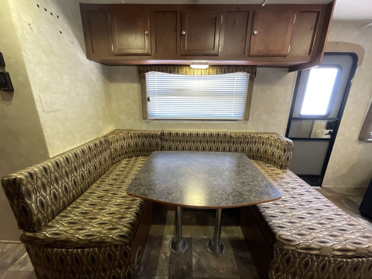 2015 GULF STREAM GULF BREEZE 28RLF