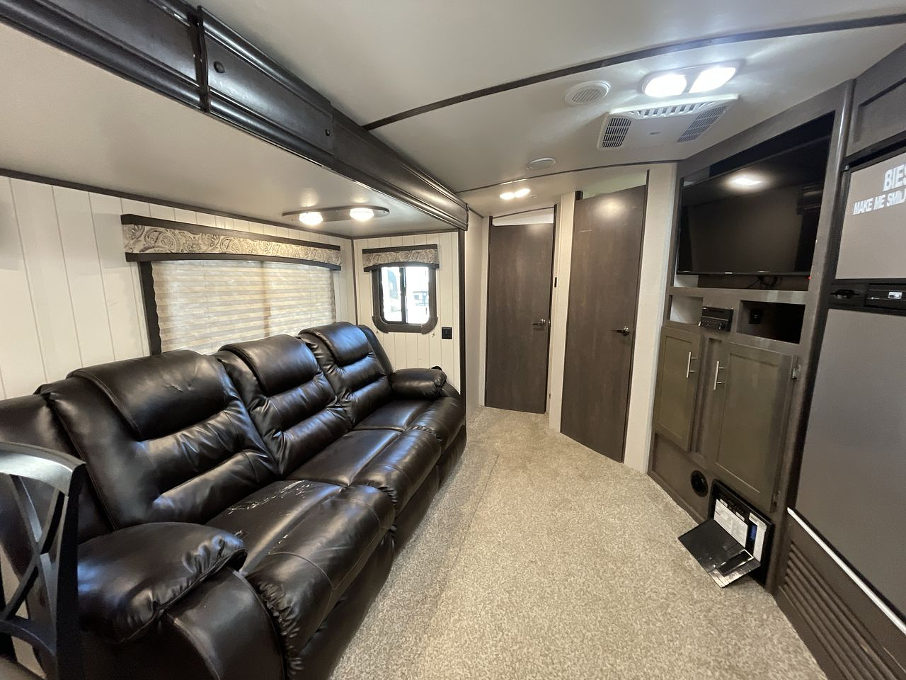 2017 SUNSET TRAIL 271RL