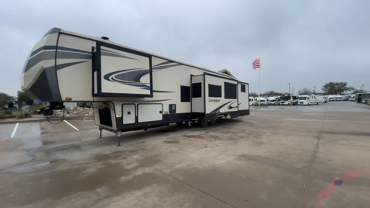 2021 FOREST RIVER SANDPIPER 384QB